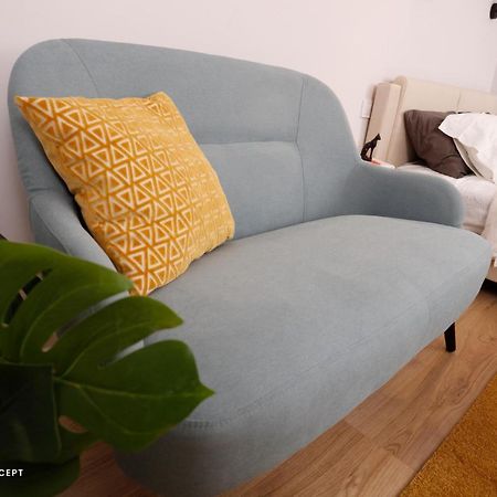 Bright & Relaxing Stay Studio Bukarest Exteriör bild